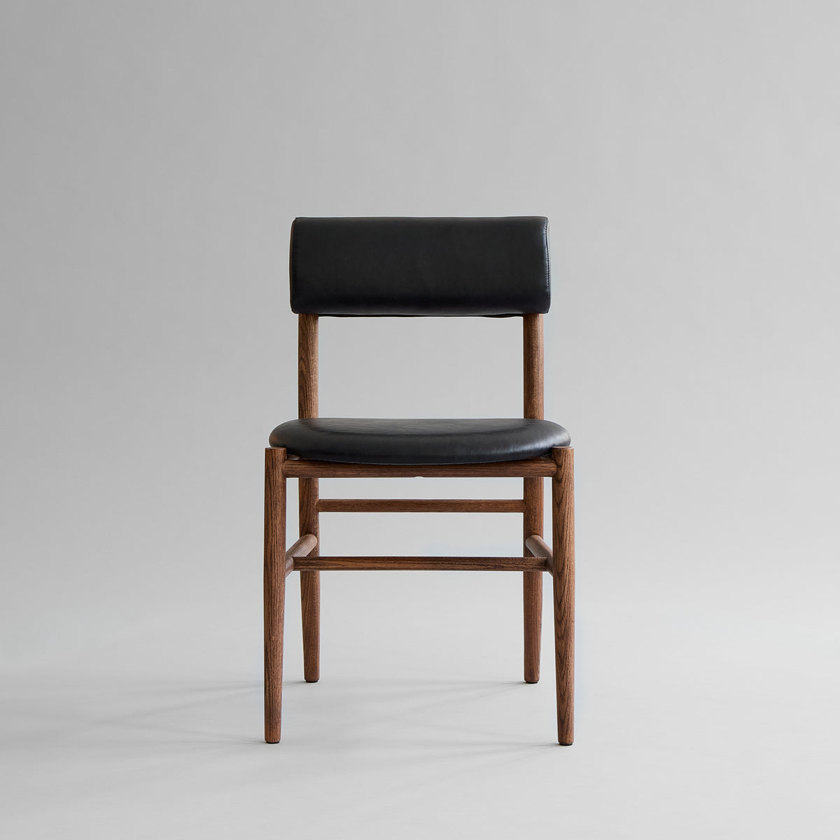 Spisebordstol - Nama Uten Armlener