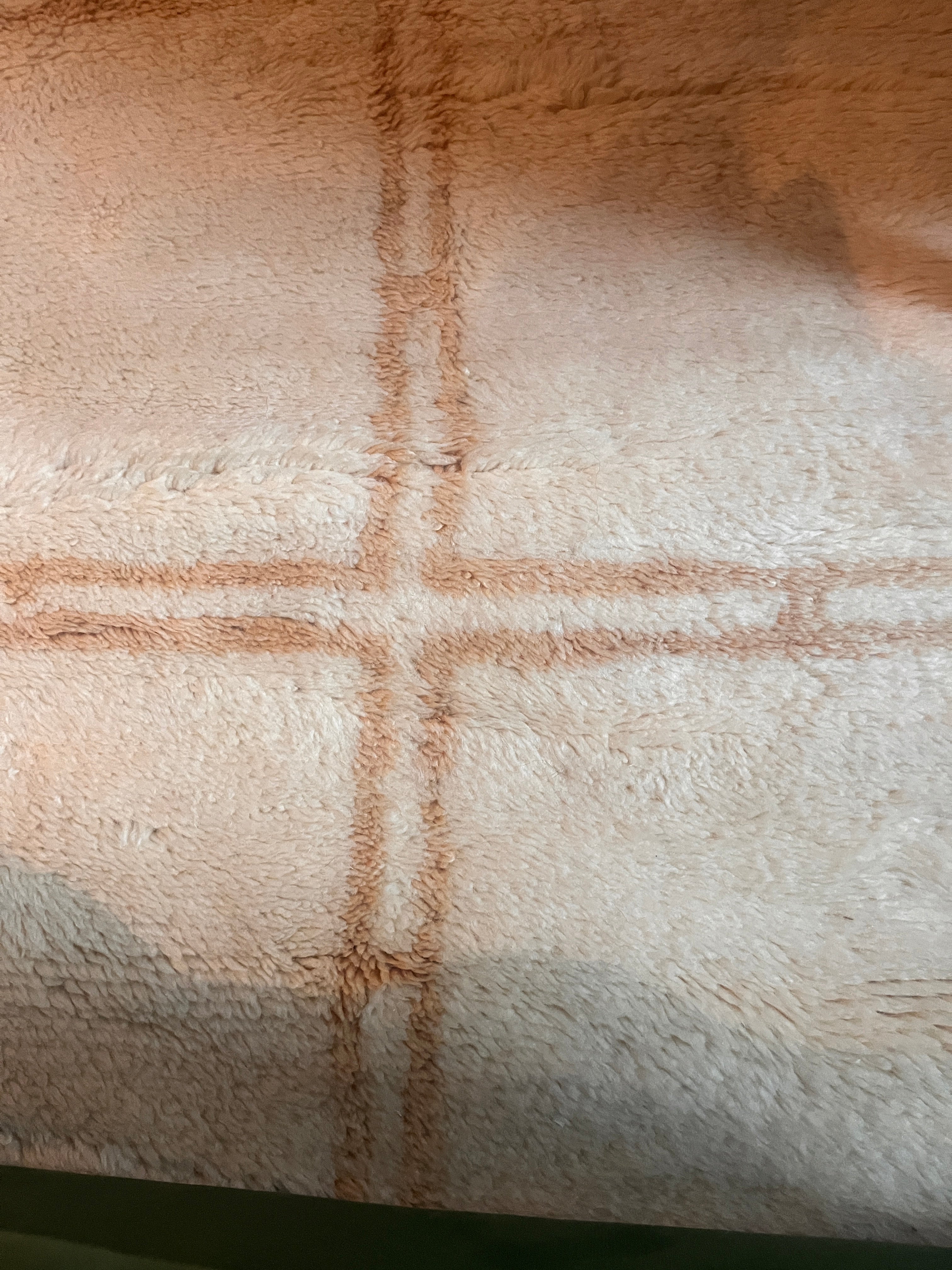 Beige og brunt marokkansk gulvtepper