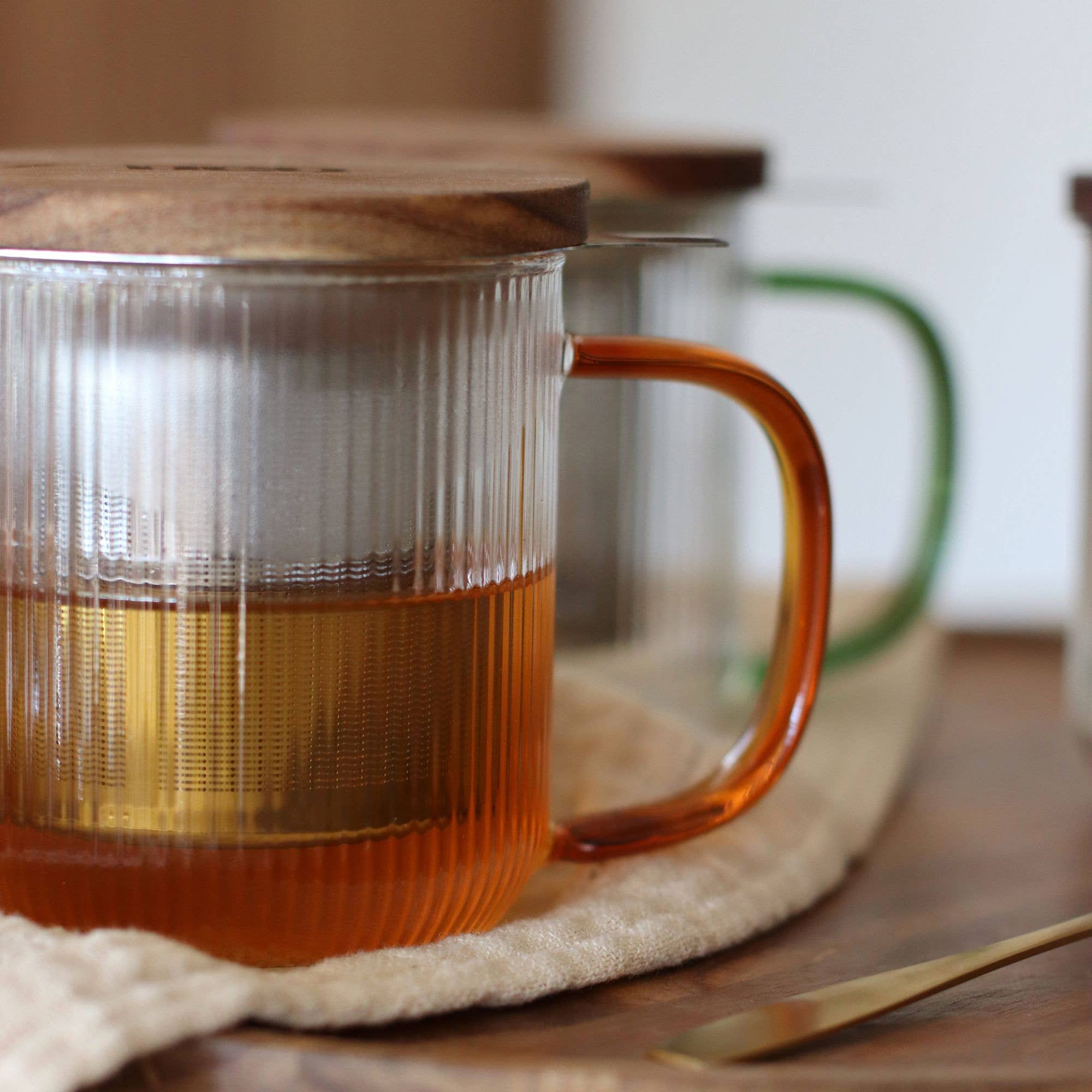 Borosilikat Glass Tekanne/Te-kopp med amber-farget håndtak