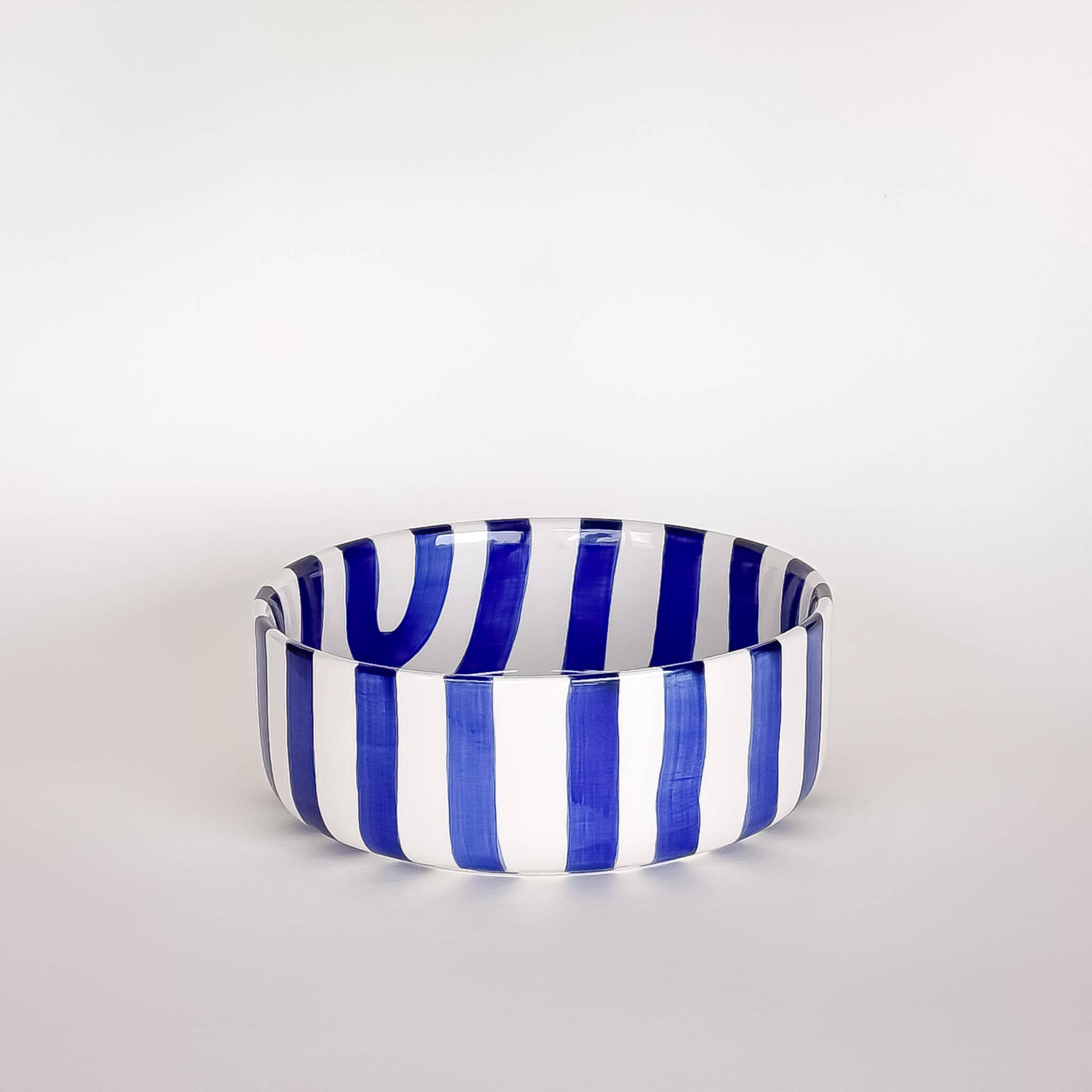 Bolle med blå striper