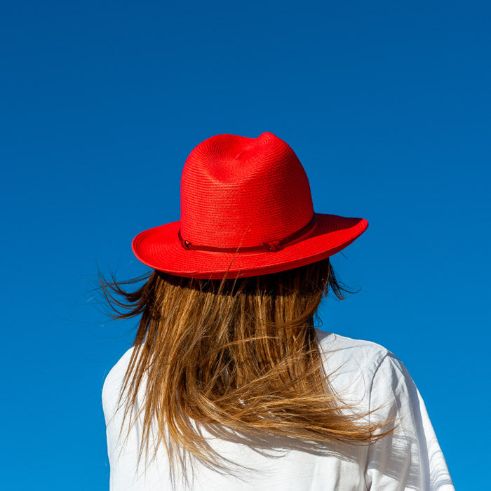 Coral hatt