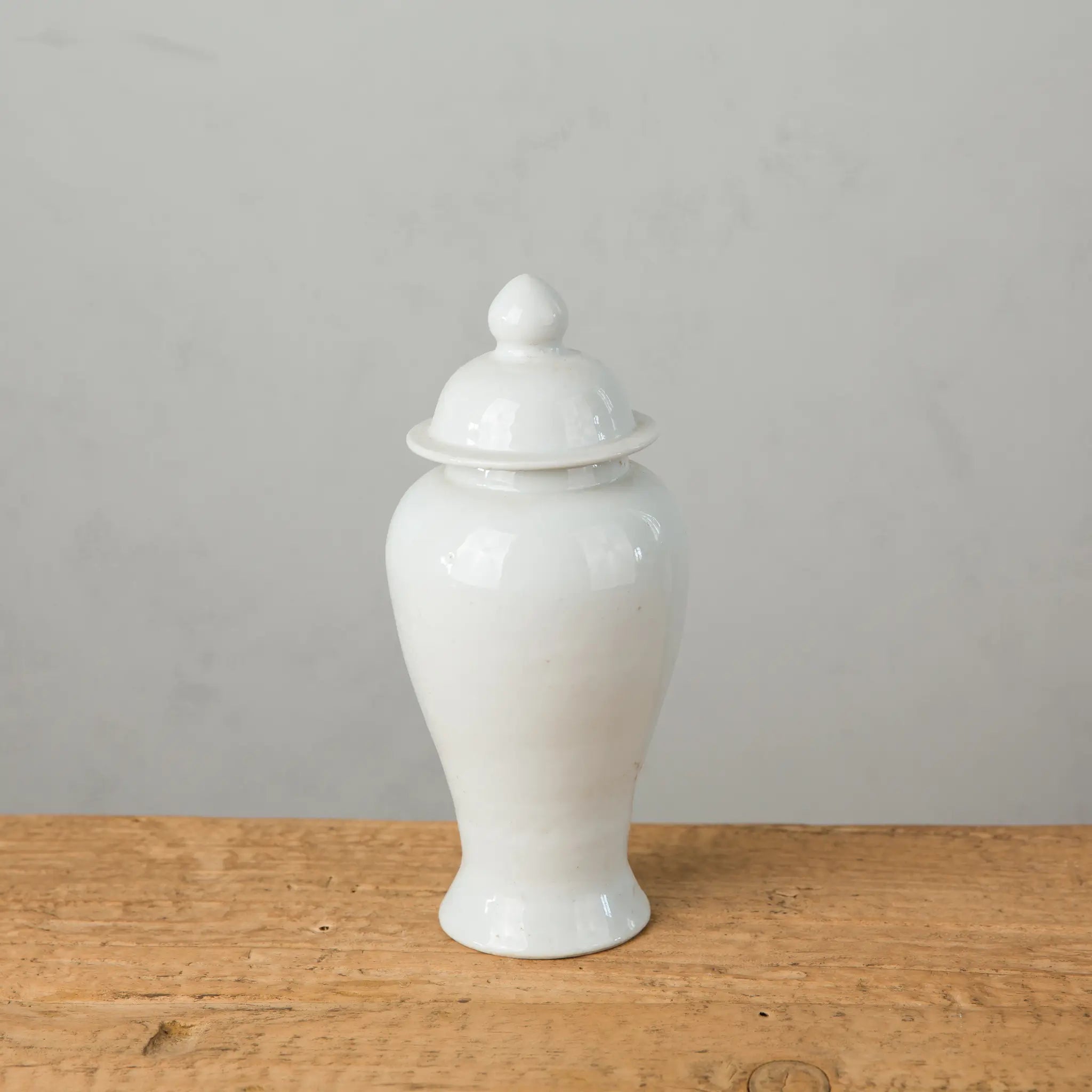 Rustikk hvit Ginger Jar