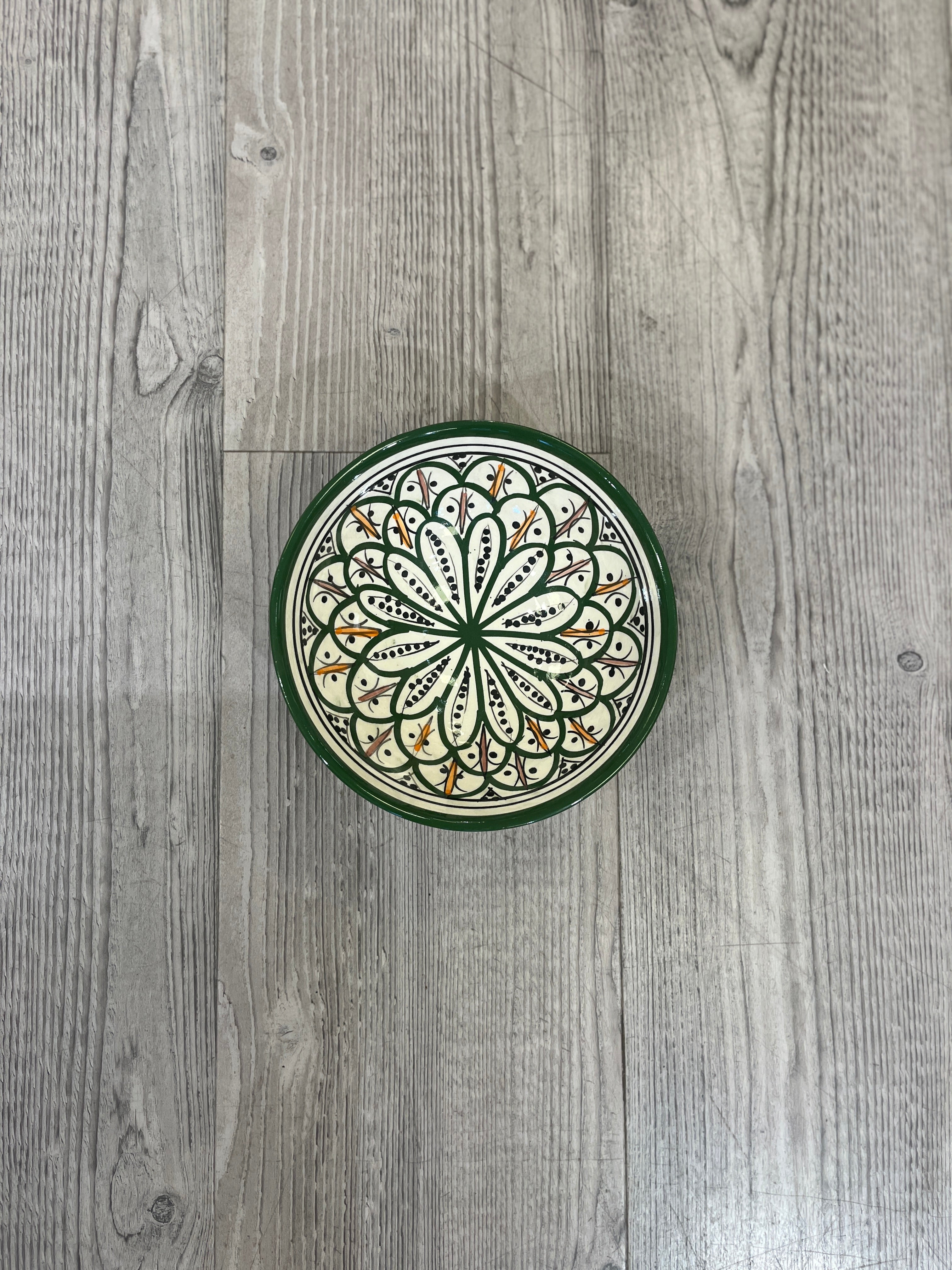 Grønn bolle med sorte prikker bolle - 20 cm