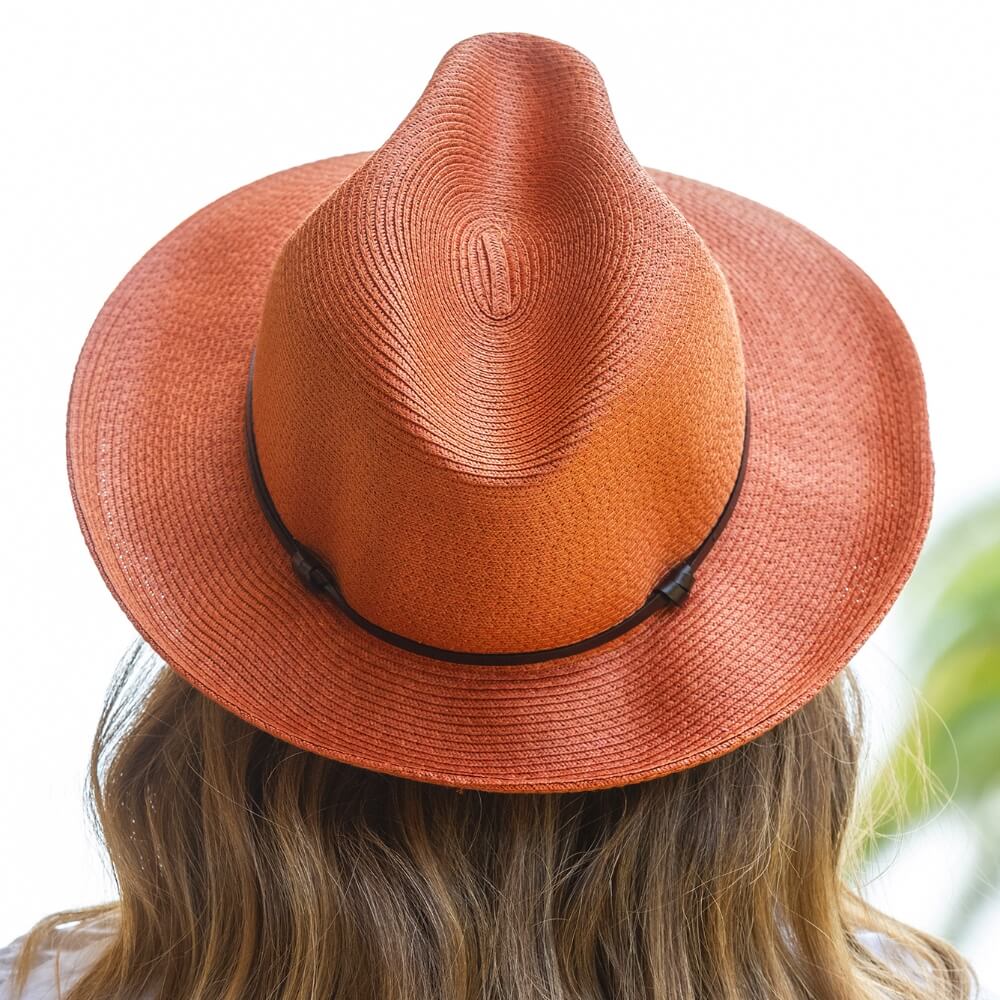 Terrakotta hatt