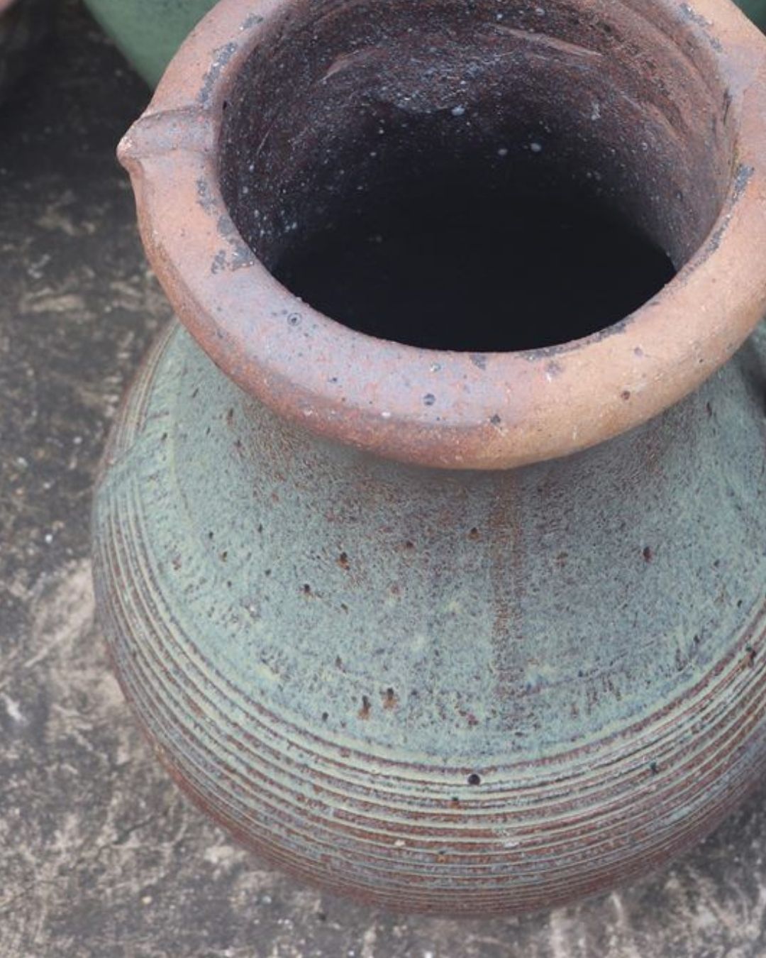 Høy kiln krukke