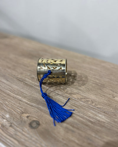 Serviettring i metall med liten avtagbar dusk