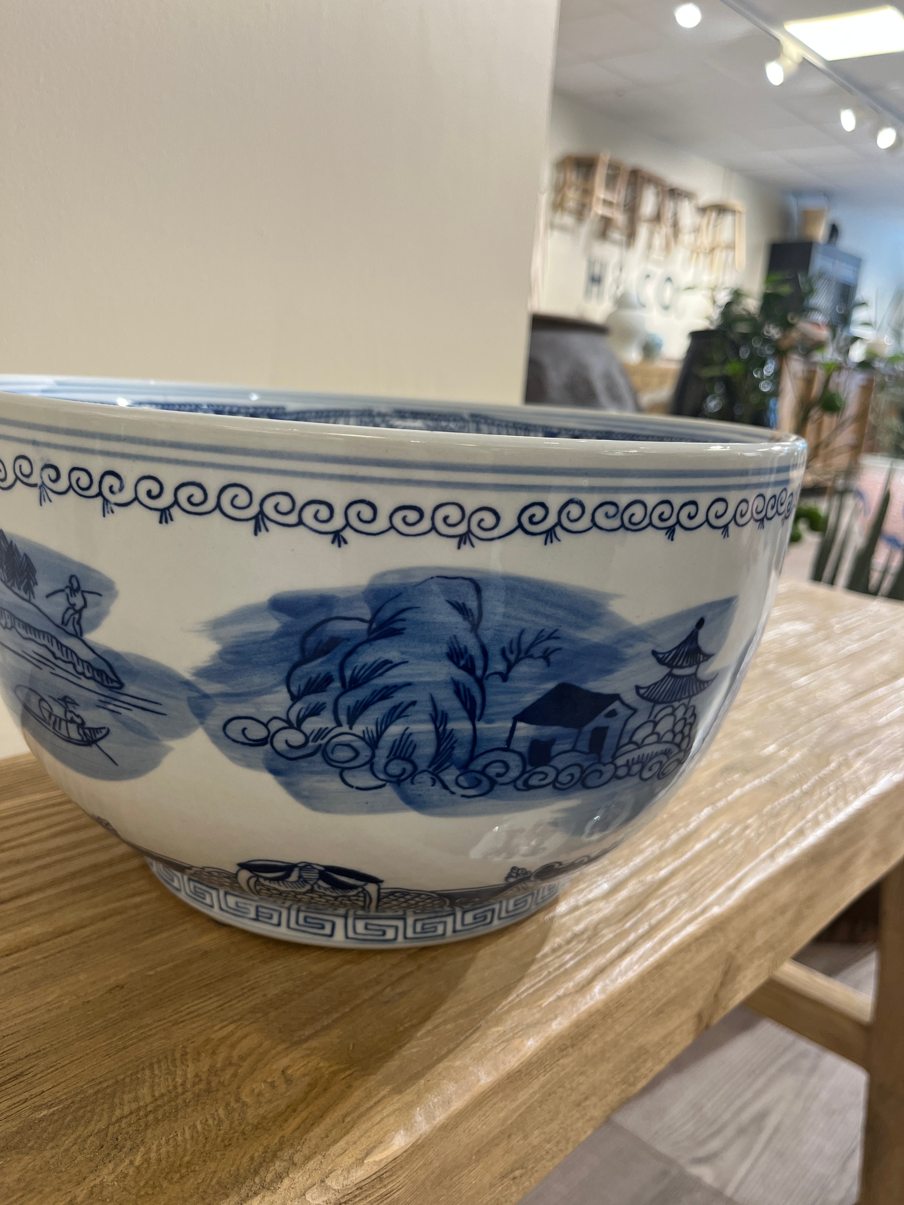 Blå og hvit Chinoiserie bolle - stor
