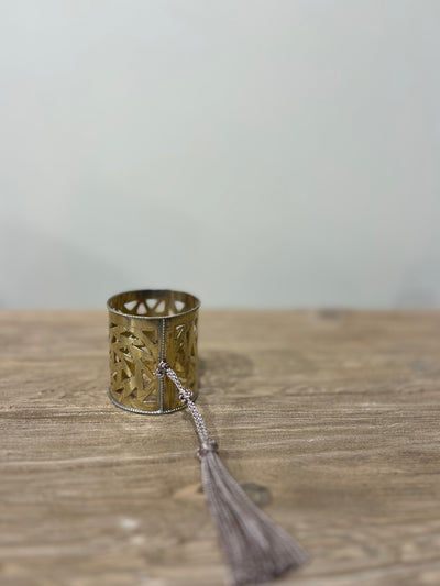 Serviettring i metall med liten avtagbar dusk